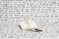 Analog Creativity-Inspired Installations Image 8