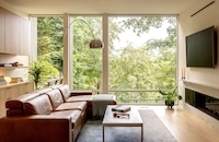 Mid-Century Remodeled Seattle Homes Image 4