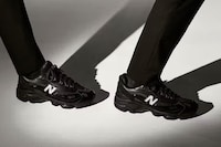 Reimagined Stealthy Monochromatic Shoes Image 5