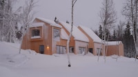 Swedish Mountain Timber Homes Image 2