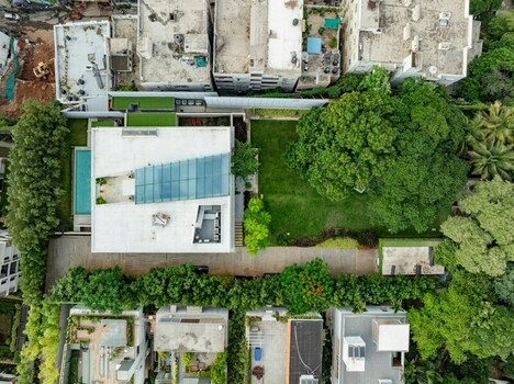 Modern Sculptural Garden Homes