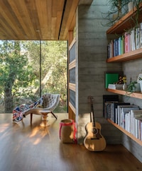 Wooden Site Home OFfices Image 3