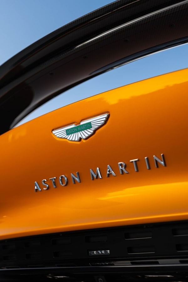 Ultra-Exclusive Supercar Designs