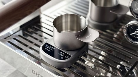 Minimalist Magnetic Coffee Scales