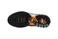 Tropical-Inspired Sneaker Colorways Image 2