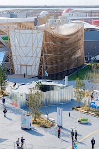 Voyage Boat-Like Pavilions Image 2