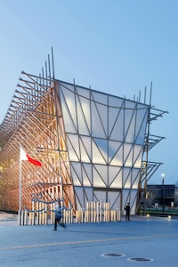 Voyage Boat-Like Pavilions Image 4