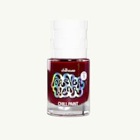 Sunlight-Reactive Nail Polishes Image 4