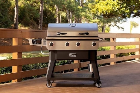High-Heat Dual-Mode Pellet Grills