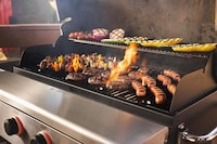 High-Heat Dual-Mode Pellet Grills Image 2