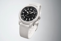Subtle Ceramic Timepieces Image 1