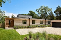 Tree-Lined Striking Modern Residences Image 2