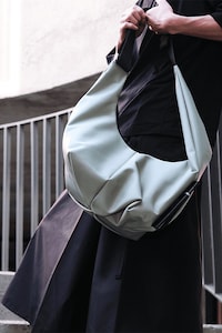 Blooming Expansive Accessories Capsule Image 1