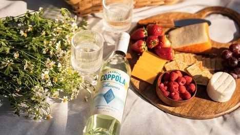 Lightly Crisp Blended Wines