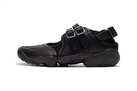 Buckled Leather Split-Toe Footwear Image 3