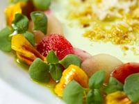 Elegant Sunday Lunches Image 3