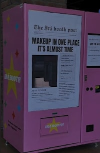 Makeup Vending Machines Image 2