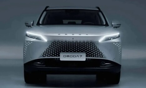 Long-Range PHEV SUVs