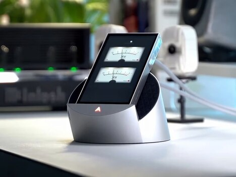 Docking-Friendly Digital Music Players