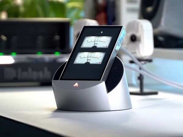 Docking-Friendly Digital Music Players