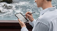 Stylus-Friendly E Ink Tablets