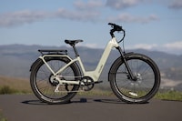 Hybrid Lifestyle Electric Bikes Image 3
