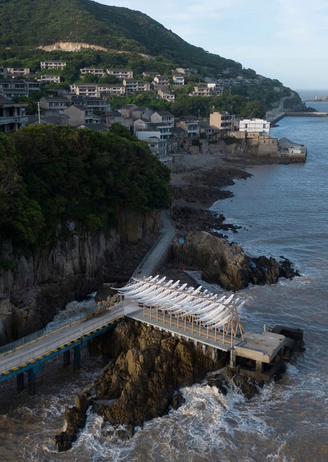 Romantic Seaside Pier Pavilions