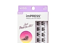 Glue-Free Natural-Looking Falsies