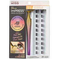 Glue-Free Natural-Looking Falsies Image 3