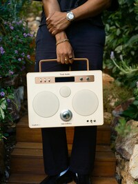 Portable Sonic-Optimized Speakers Image 3