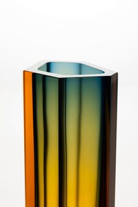 Hand-Blown Crystal Vases Image 2
