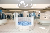 Lightness-Themed Womenswear Boutiques Image 2