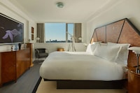 Nautical Themed Hotel Suites Image 2