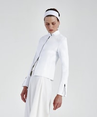 Versatile Sculptural Outerwear Image 2