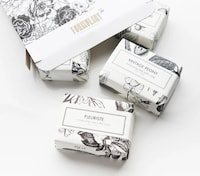 Botanical-Based Gift Sets Image 2