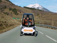 Agile Four-Wheeled eBikes Image 3