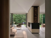 Dramatic Roof-Topped Ontario Homes Image 1