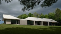 Dramatic Roof-Topped Ontario Homes Image 2