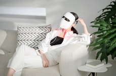 Customizable Light Therapy Masks
