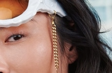 Sunscreen-Toting Sunglasses