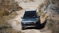 Slender Tool-Free Rooftop Tents Image 2