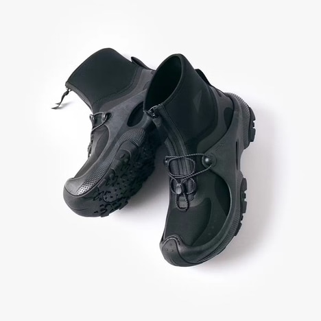 Collared Rugged Terrain Footwear