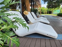 Ergonomic Inflatable Lounge Chairs Image 1