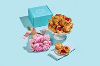 Lush Limited-Edition Gift Bundles Image 4