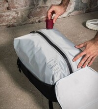 Vacuum-Powered Suitcase Accessories Image 2