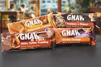 Textural Artisan Chocolate Bars Image 1