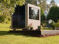 Off-Grid Solar-Powered Saunas Image 2