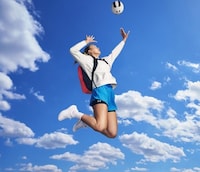 Athlete-Centric Weightless Backpacks Image 3