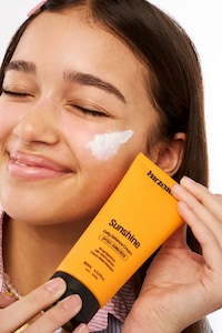 Premium Youth Skincare Image 4