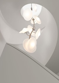 Plant-Inspired Dynamic Chandeliers Image 3